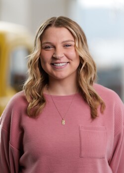 Staff member Sidney Crook from ID_97de2963f680