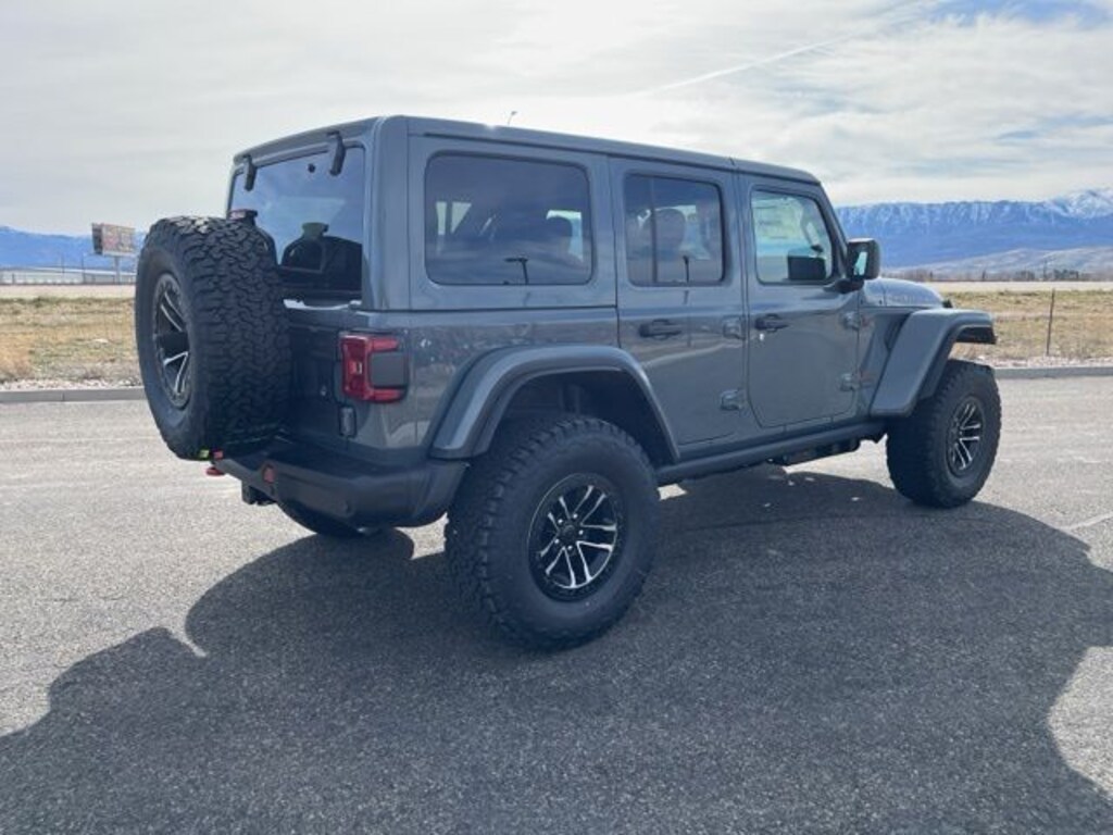 New 2026 Jeep Wrangler 4-DOOR RUBICON X Sport Utility