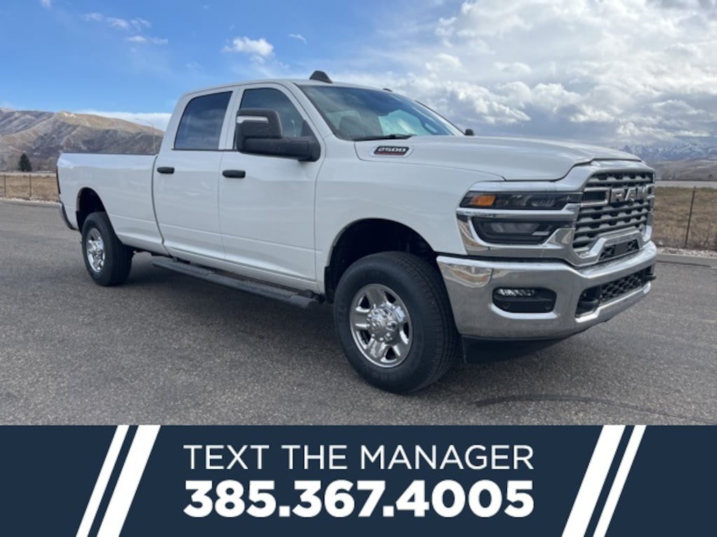 New 2026 Ram 2500 TRADESMAN CREW CAB 4X4 8' BOX Pickup