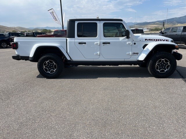 2023 Jeep Gladiator Mojave photo 2
