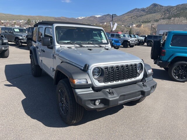 2024 Jeep Wrangler Sport S photo 3