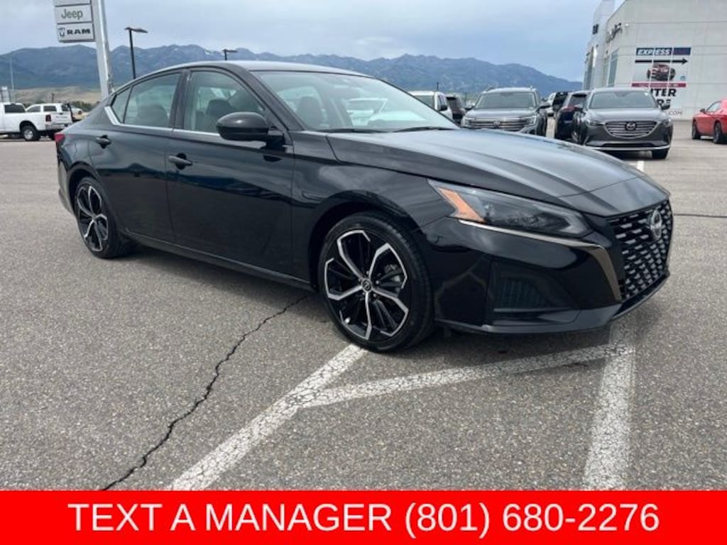 Used 2024 Nissan Altima 2.5 SR Sedan