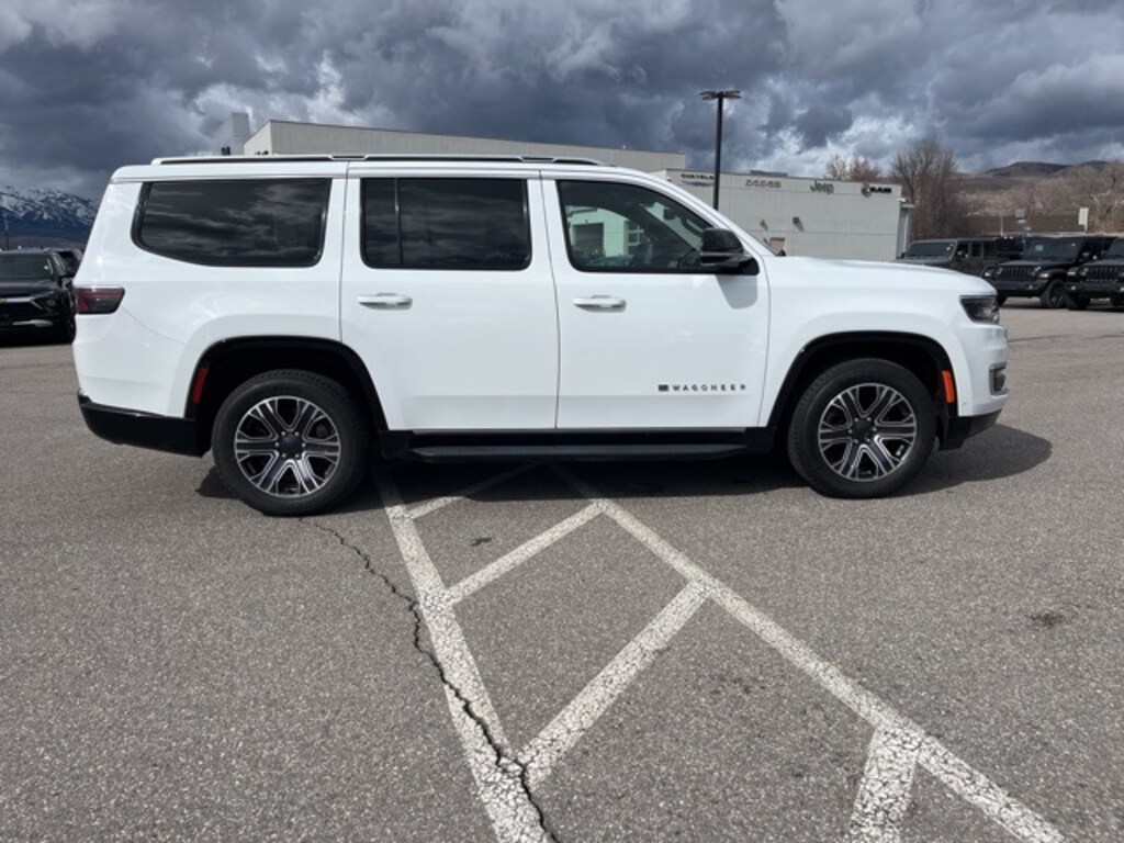 Used 2024 Jeep Wagoneer Series II SUV