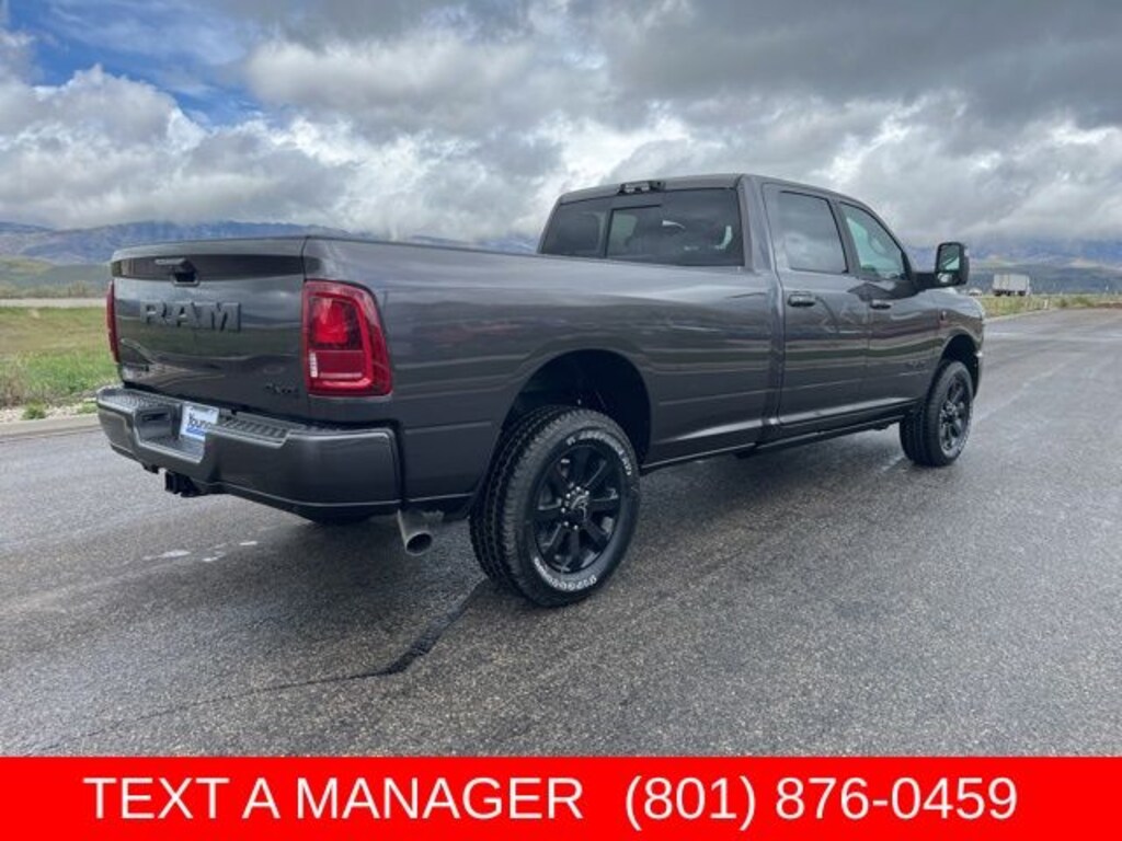 New 2026 Ram 3500 LARAMIE CREW CAB 4X4 8' BOX Pickup