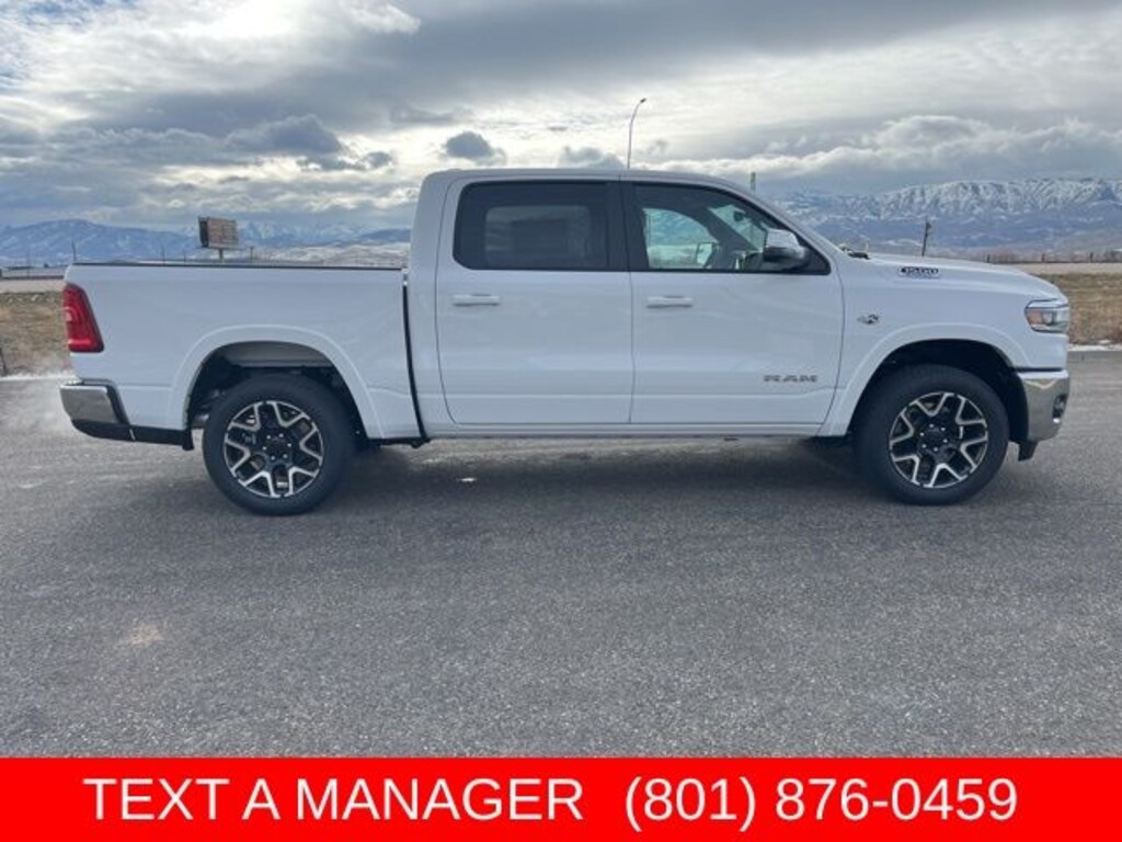 New 2026 Ram 1500 LARAMIE CREW CAB 4X4 5'7 BOX Pickup