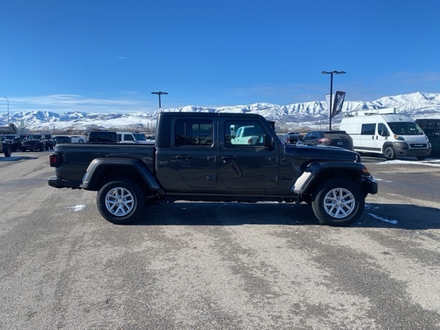 Used 2023 Jeep Gladiator Sport S with VIN 1C6HJTAG1PL582784 for sale in Morgan, UT