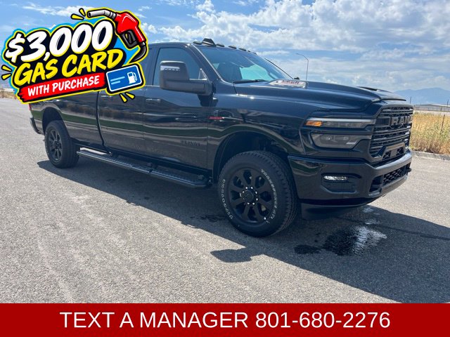 New 2026 Ram 3500 LARAMIE CREW CAB 4X4 8' BOX Pickup