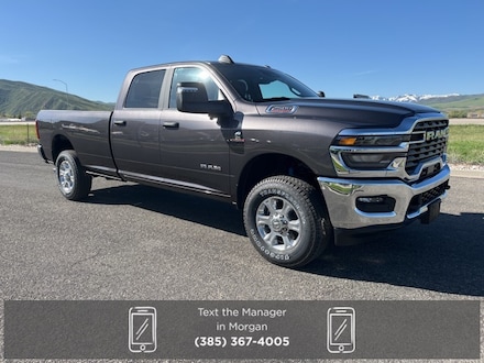 2025 Ram 2500 BIG HORN CREW CAB 4X4 8' BOX Pickup