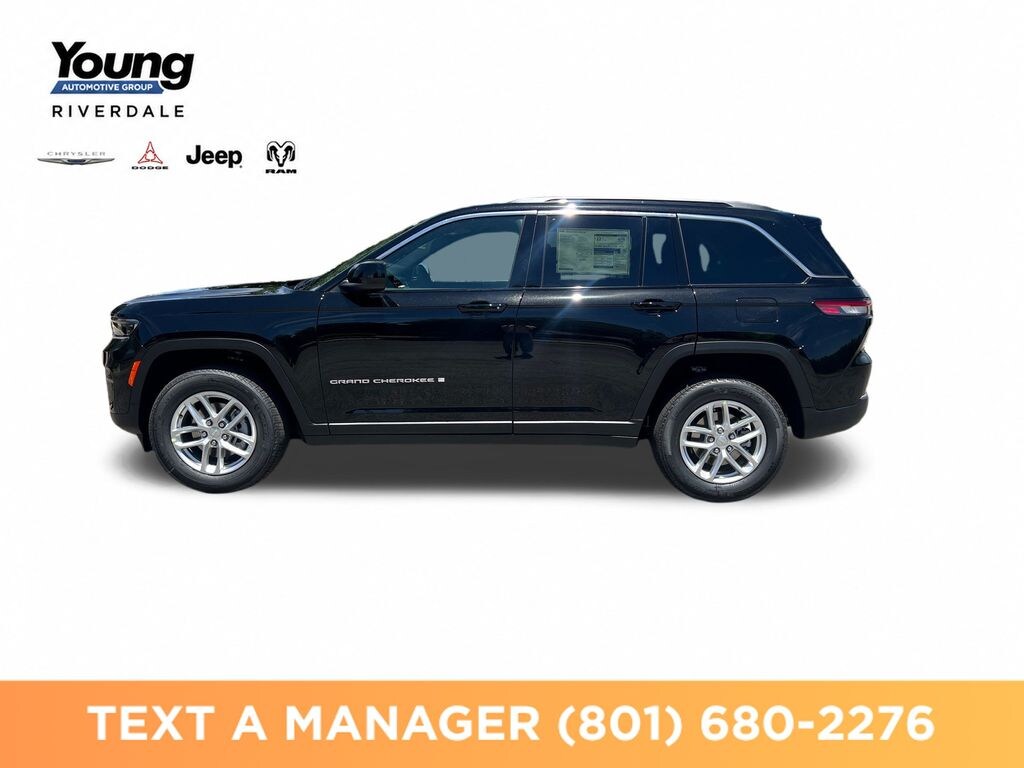 New 2026 Jeep Grand Cherokee LAREDO 4X4 Sport Utility