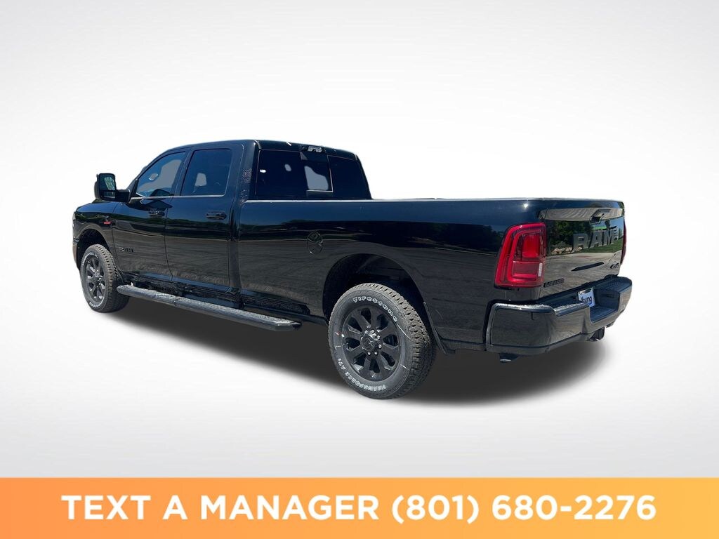 New 2026 Ram 3500 LARAMIE CREW CAB 4X4 8' BOX Pickup