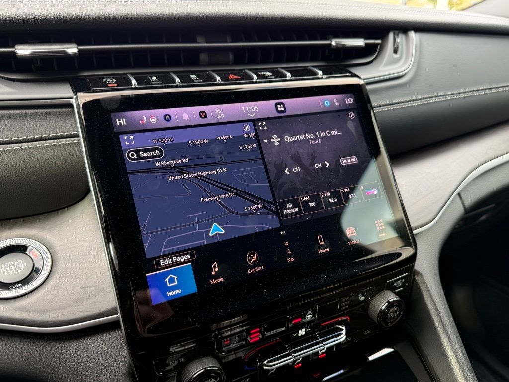 New 2025 Jeep Grand Cherokee L LIMITED 4X4 Sport Utility