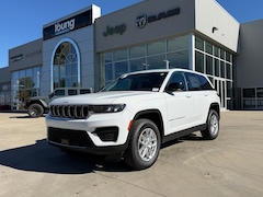 2025 Jeep Grand Cherokee LAREDO X 4X4 Sport Utility
