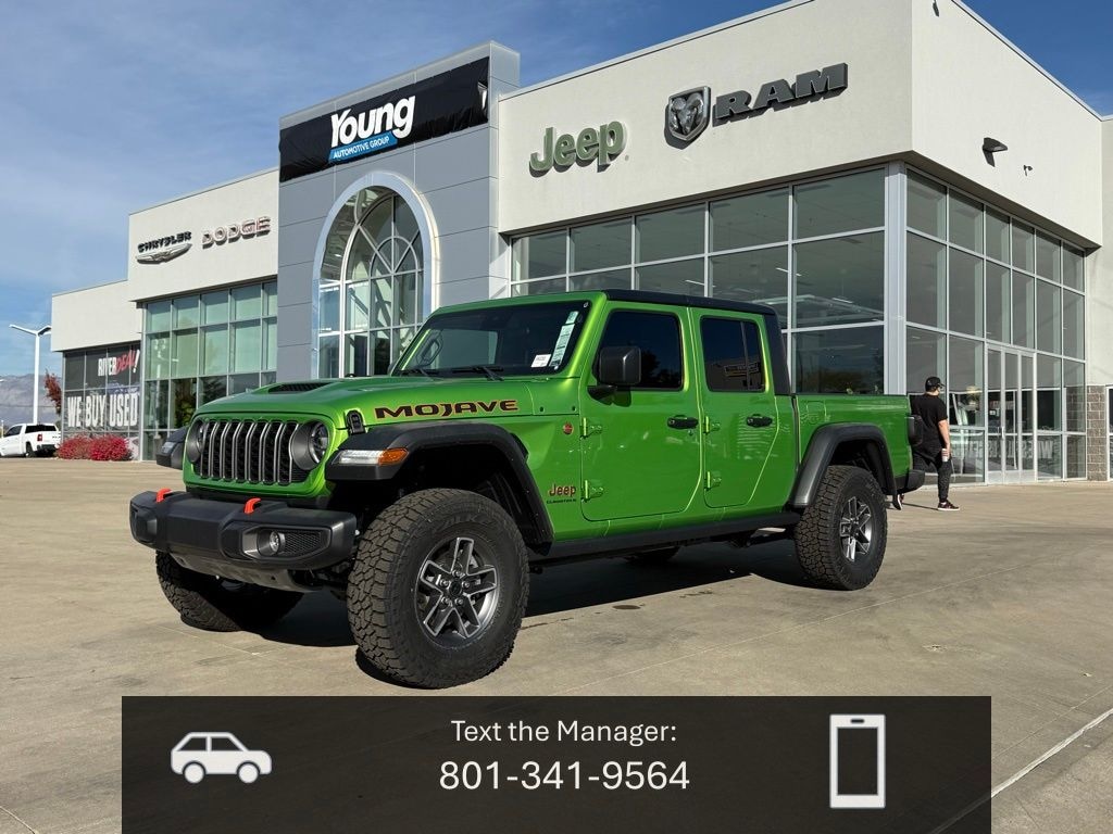 New 2025 Jeep Gladiator MOJAVE 4X4 Pickup