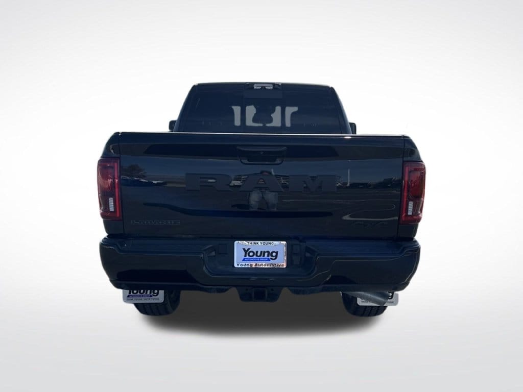 2026 RAM 3500 Laramie - Photo 4