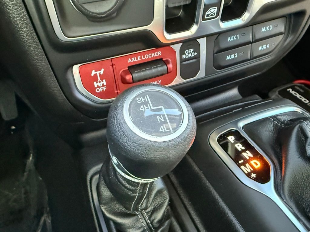 New 2025 Jeep Gladiator WILLYS 4X4 Pickup