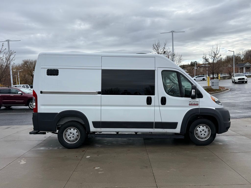 2018 Ram ProMaster 1500 Base Cargo Van photo 2