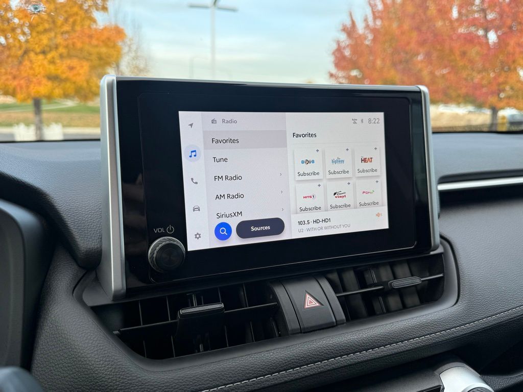 2024 Toyota RAV4 LE photo 2