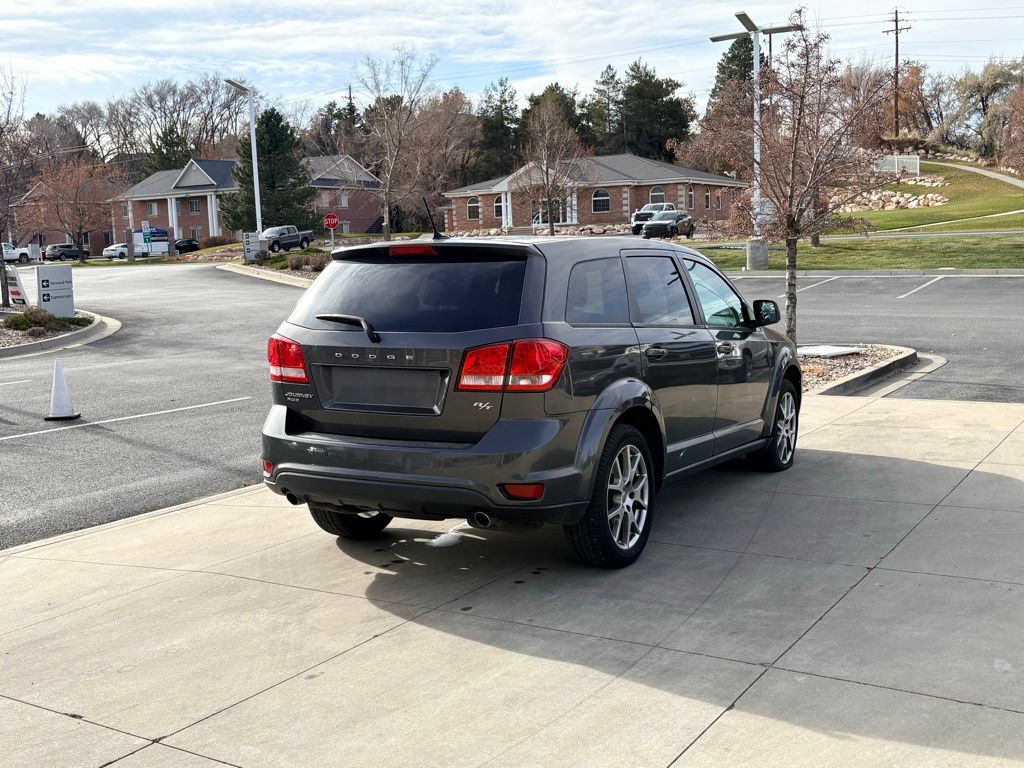 2016 Dodge Journey R/T photo 4