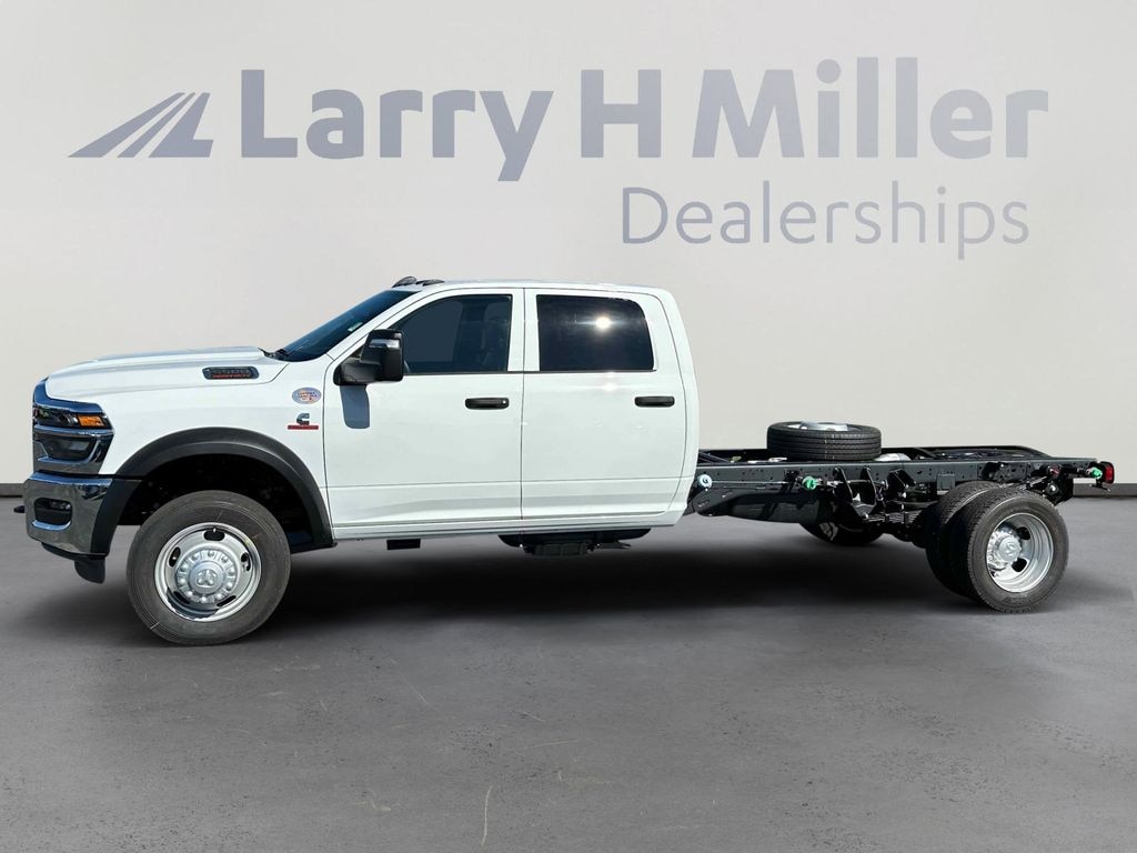 New 2026 Ram 5500 Chassis Cab 5500 TRADESMAN CHASSIS CREW CAB 4X4 84' CA Pickup