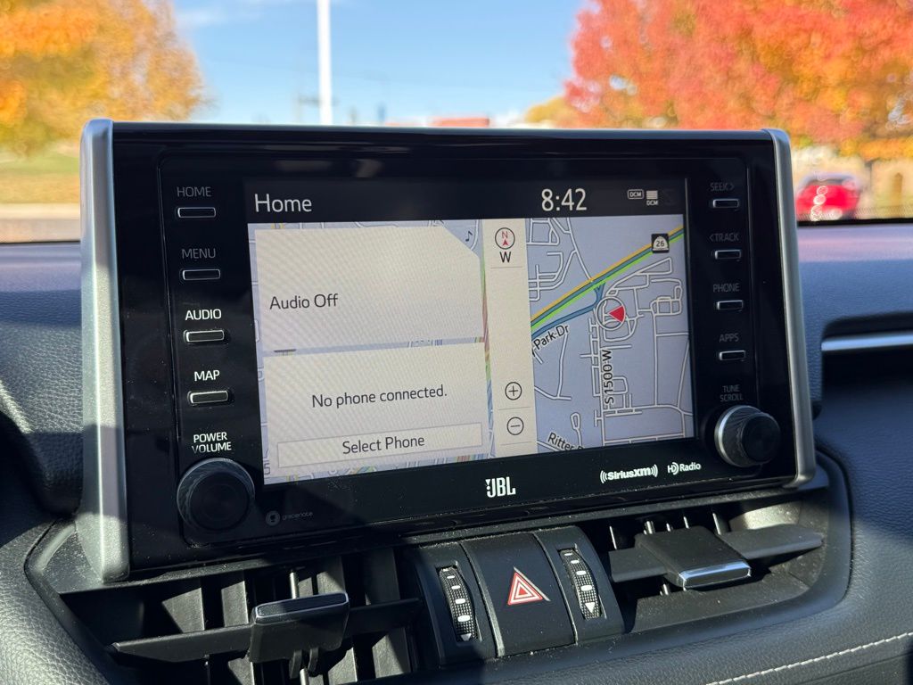 2021 Toyota RAV4 Hybrid Limited photo 3