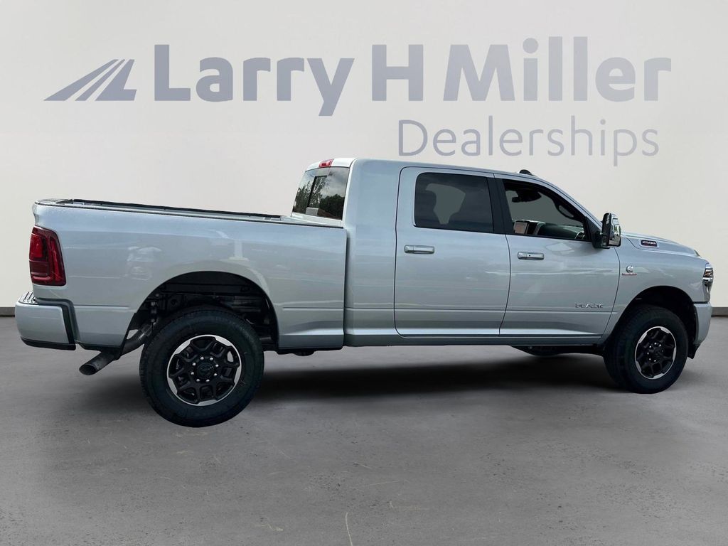 2026 Ram 2500 Laramie photo 4