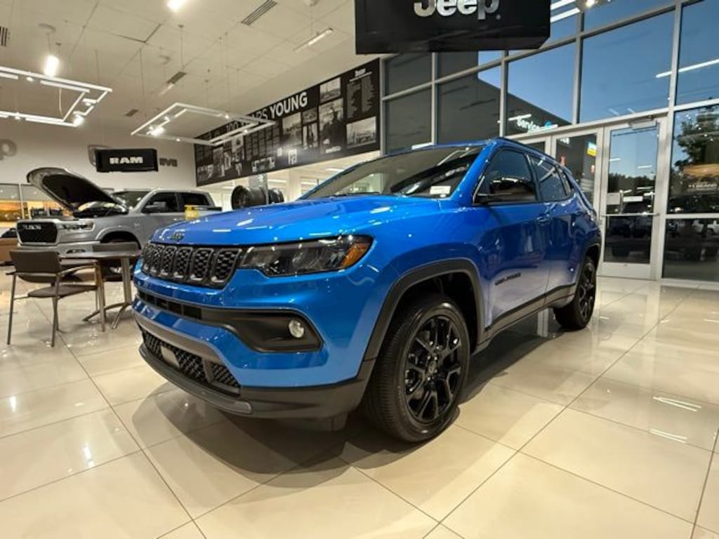 New 2025 Jeep Compass LATITUDE 4X4 Sport Utility