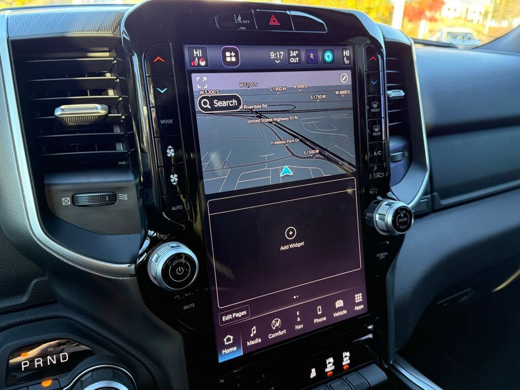 New 2025 Ram 1500 BIG HORN CREW CAB 4X4 5'7 BOX Pickup