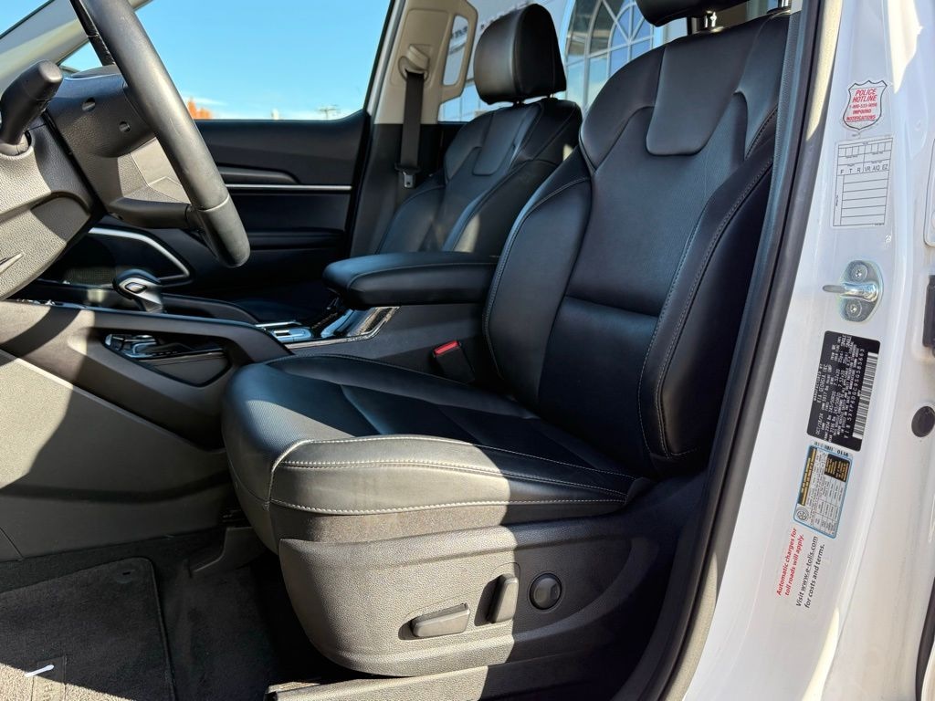 Used 2025 Kia Telluride S SUV