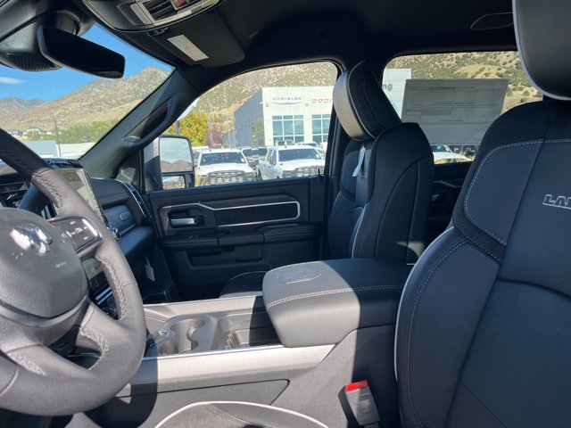 2026 RAM 2500 Laramie - Photo 17