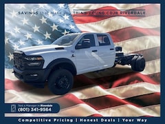 2026 Ram 5500 Chassis Cab TRADESMAN  CREW  4X4 84' CA Pickup