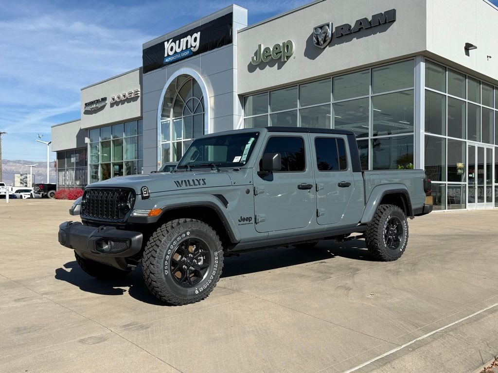 New 2025 Jeep Gladiator WILLYS 4X4 Pickup