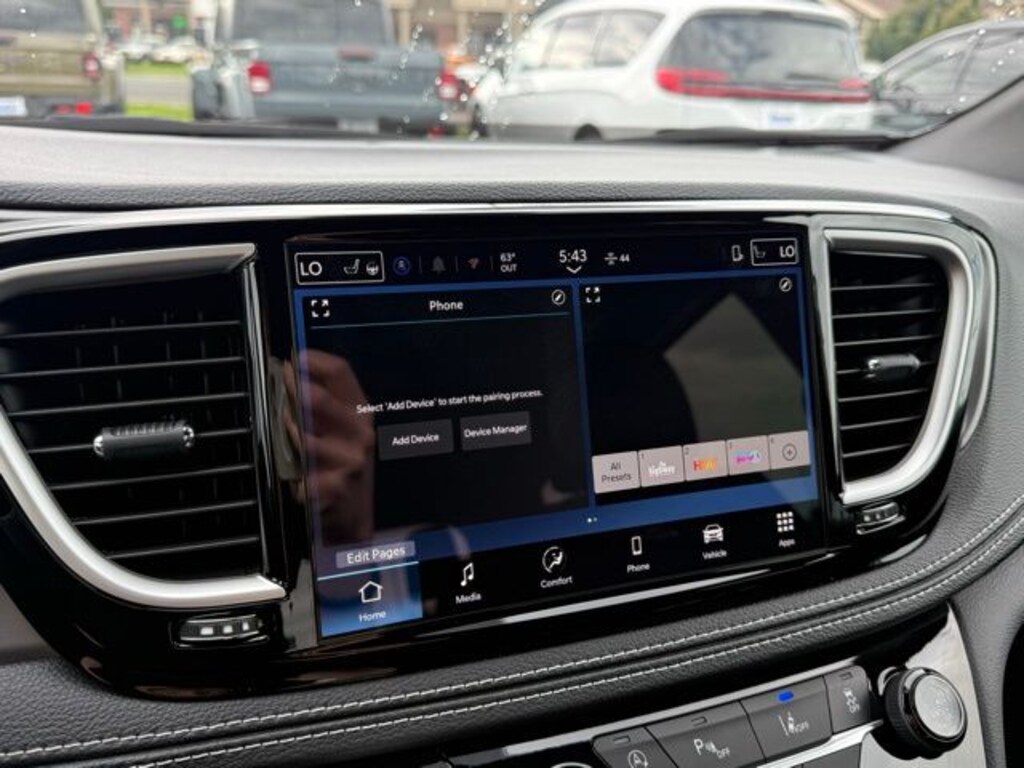 New 2026 Chrysler Pacifica SELECT AWD Passenger Van