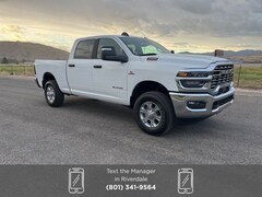2026 Ram 3500 BIG HORN CREW CAB 4X4 6'4 BOX Pickup