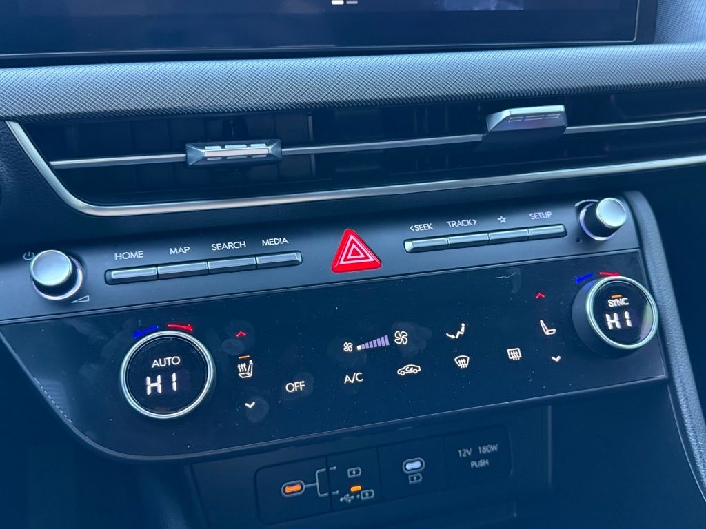 Used 2024 Hyundai Sonata SEL Sedan