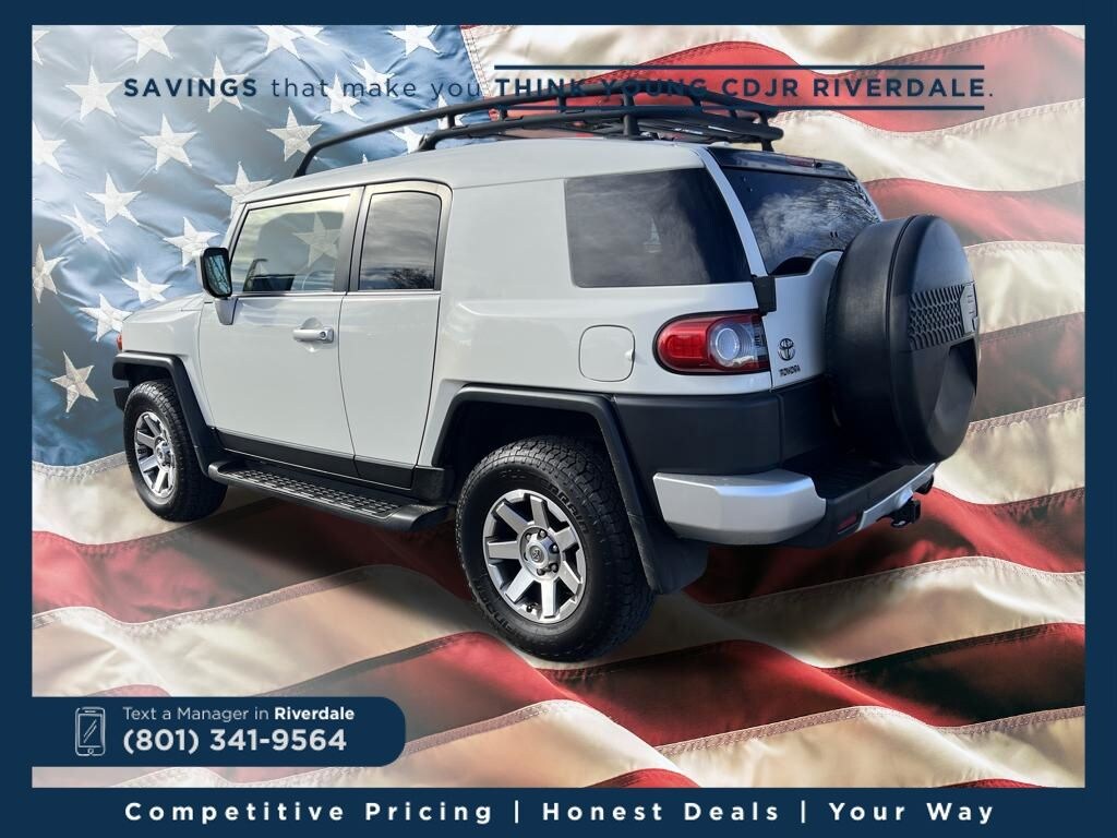 Used 2014 Toyota FJ Cruiser AT 4WD V6 SUV