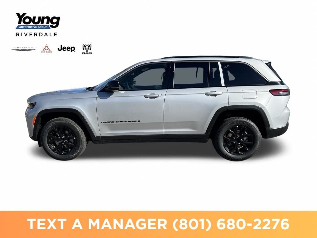 New 2026 Jeep Grand Cherokee LAREDO ALTITUDE 4X4 Sport Utility