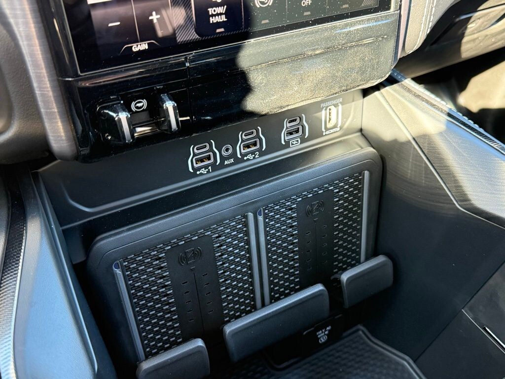 New 2026 Ram 2500 REBEL CREW CAB 4X4 6'4 BOX Pickup