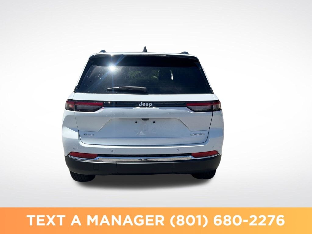 New 2026 Jeep Grand Cherokee LAREDO X 4X4 Sport Utility