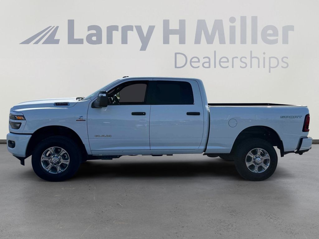 2025 Ram 2500 Big Horn photo 2