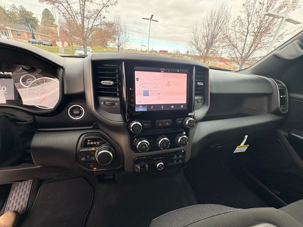 New 2025 Ram 1500 TRADESMAN CREW CAB 4X4 5'7 BOX Pickup