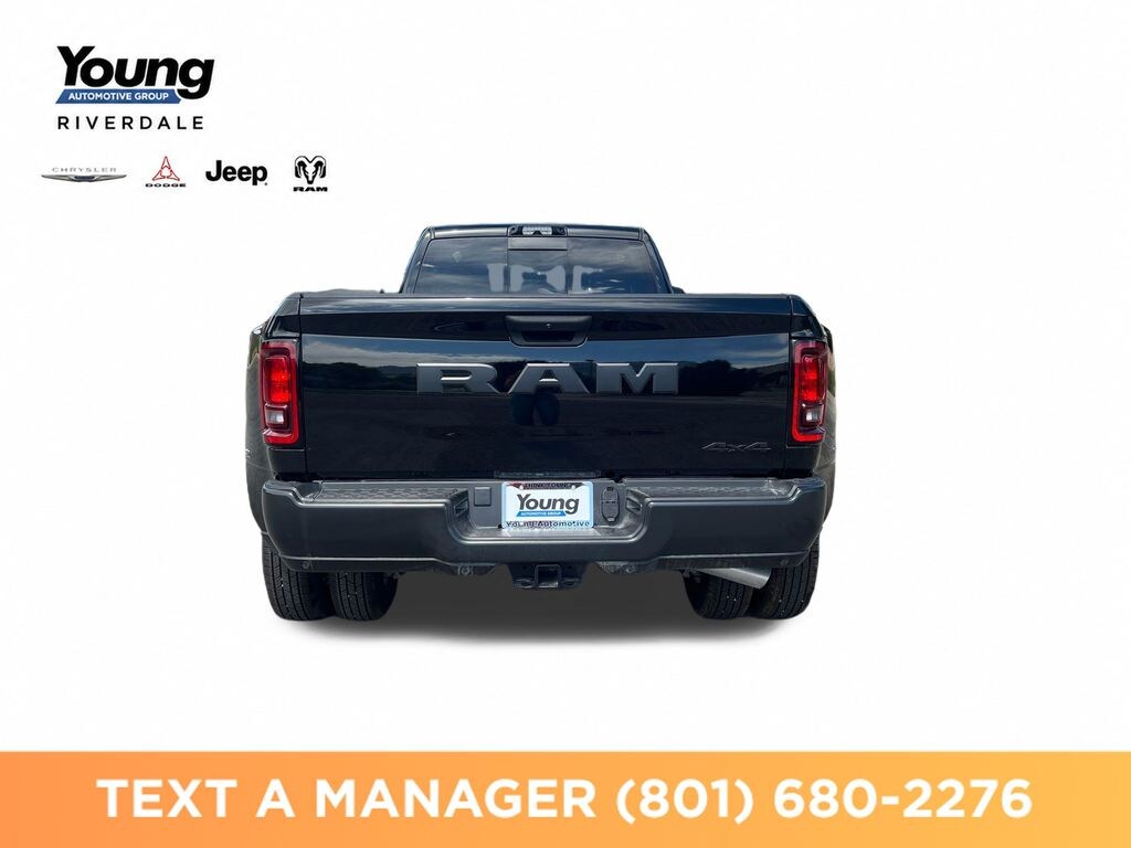 New 2026 Ram 3500 TRADESMAN CREW CAB 4X4 8' BOX Pickup