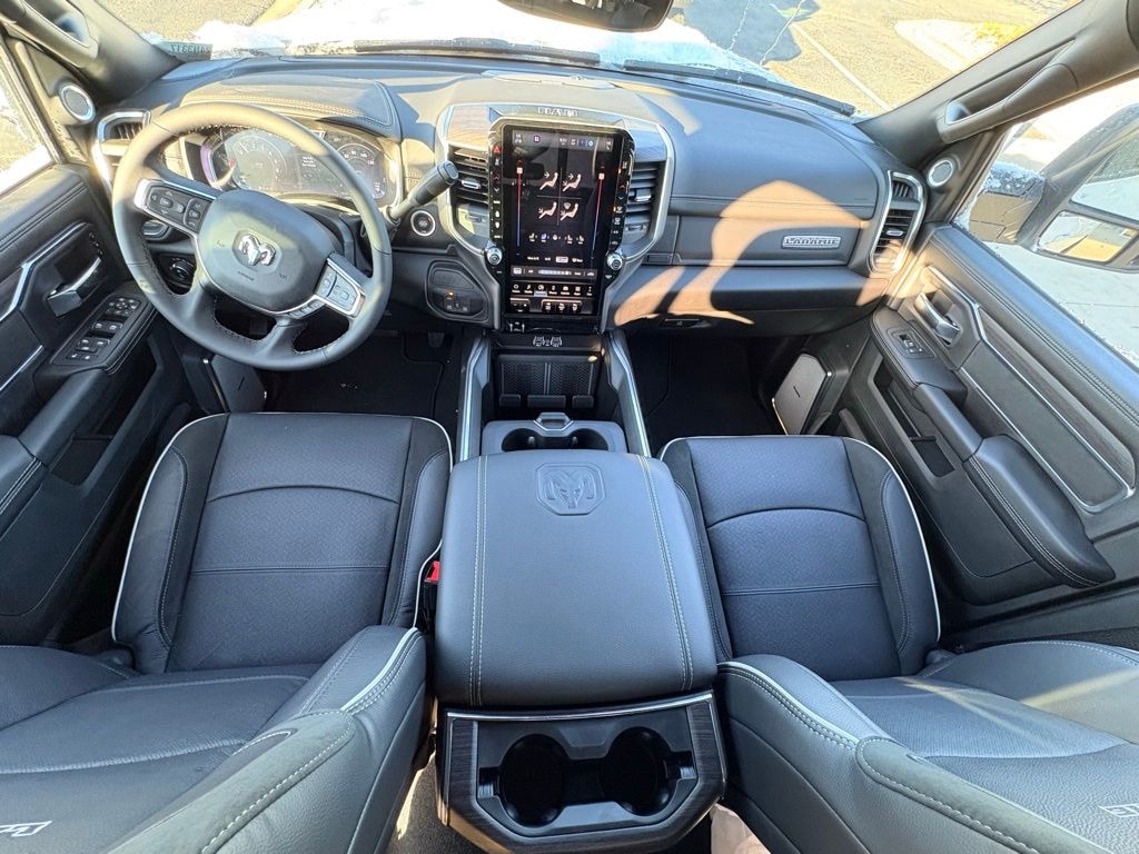 New 2026 Ram 2500 LARAMIE CREW CAB 4X4 6'4 BOX Pickup