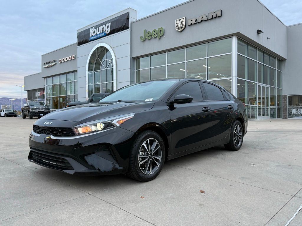 2024 Kia Forte LXS