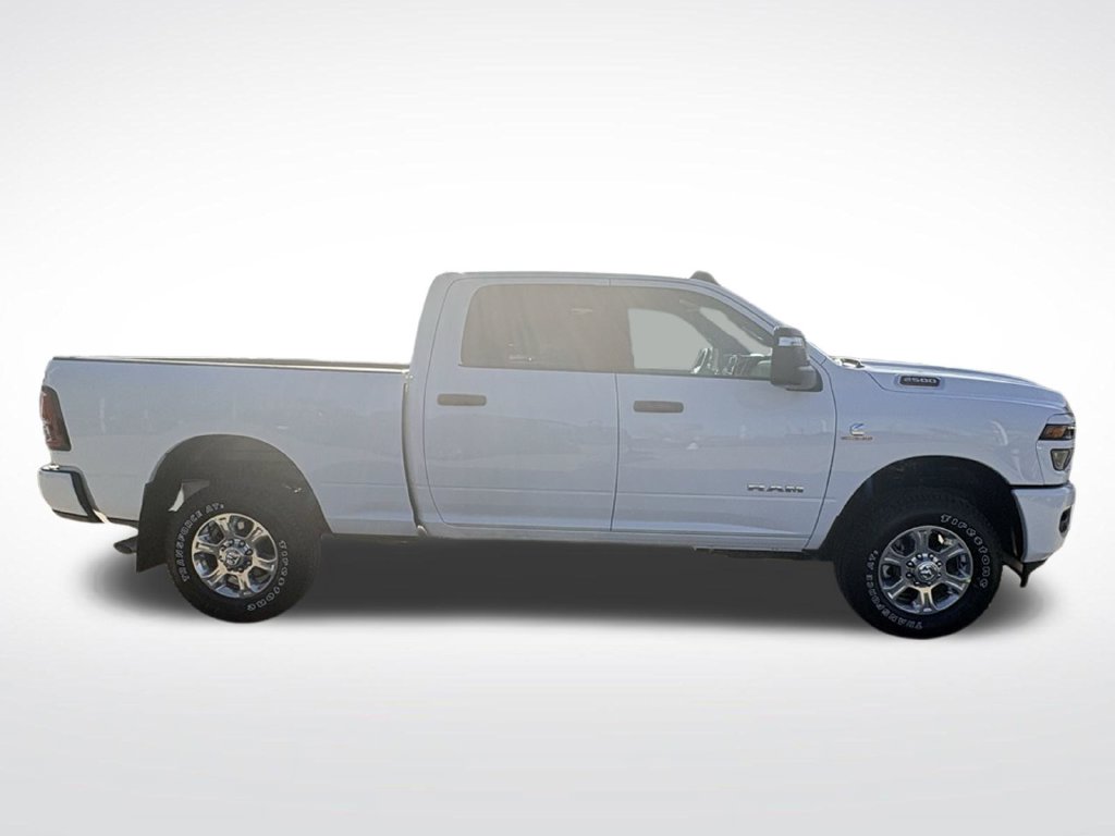 New 2026 Ram 2500 BIG HORN CREW CAB 4X4 Pickup