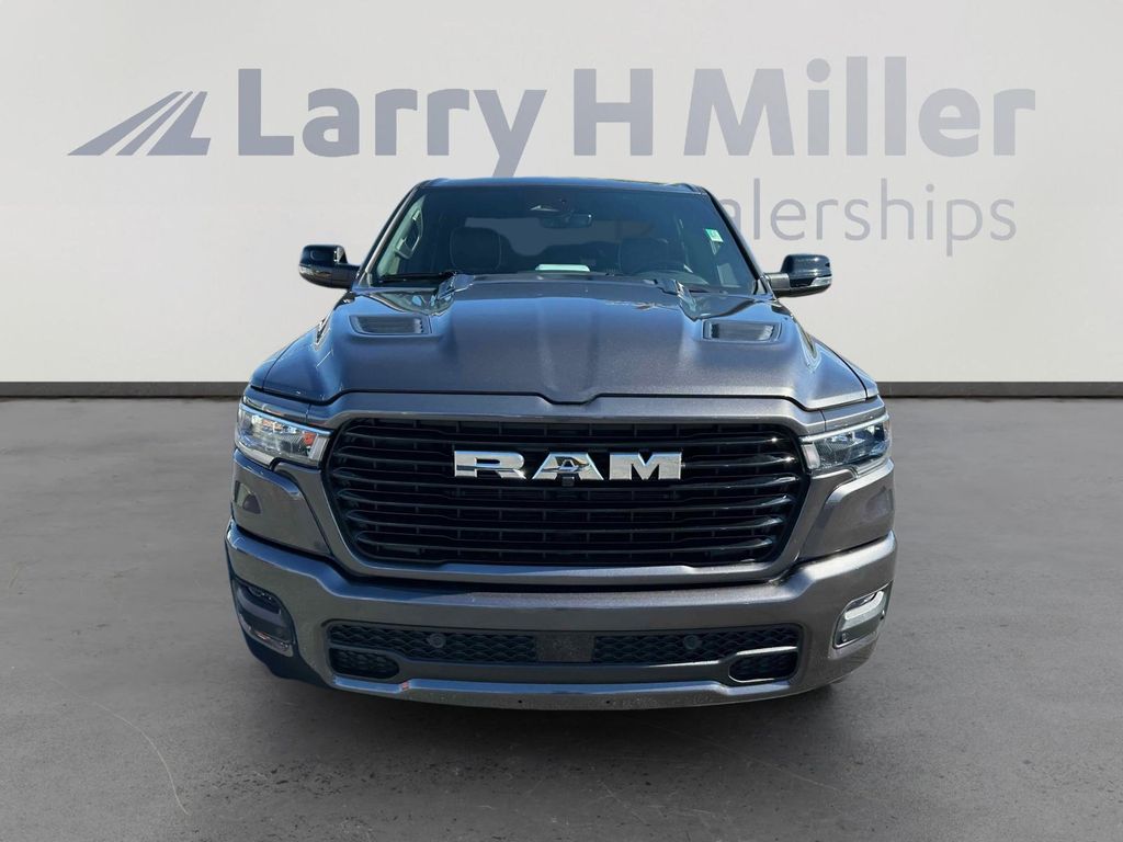 2026 Ram 1500 Laramie photo 3