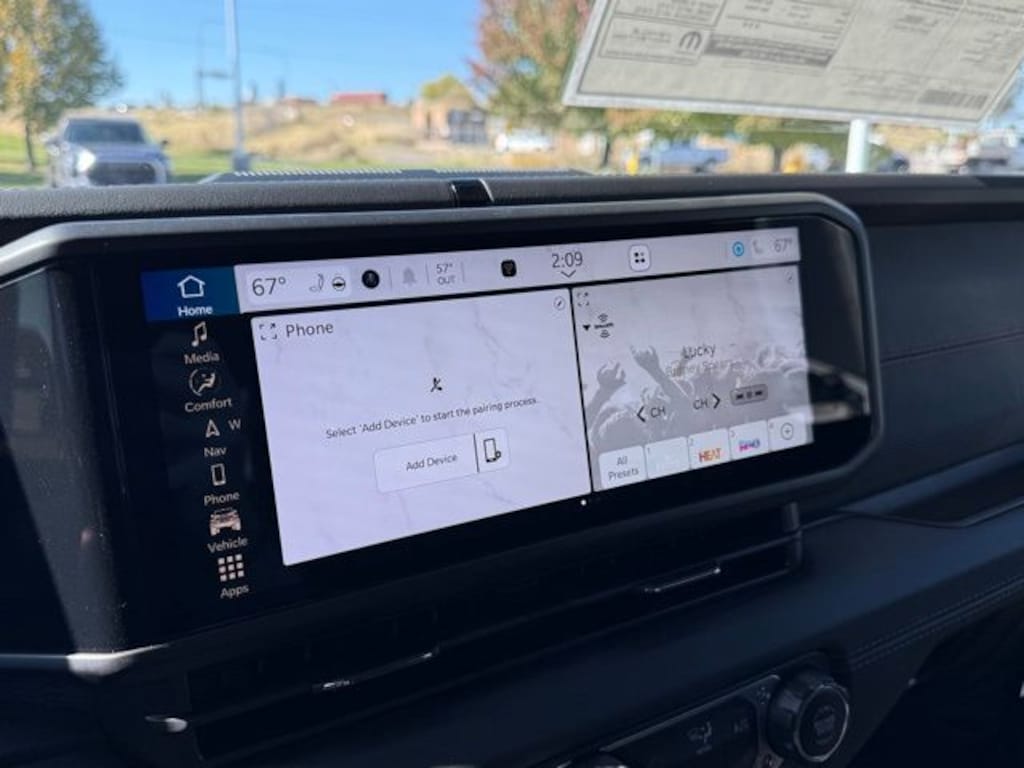 New 2025 Jeep Wrangler 4-DOOR RUBICON Sport Utility