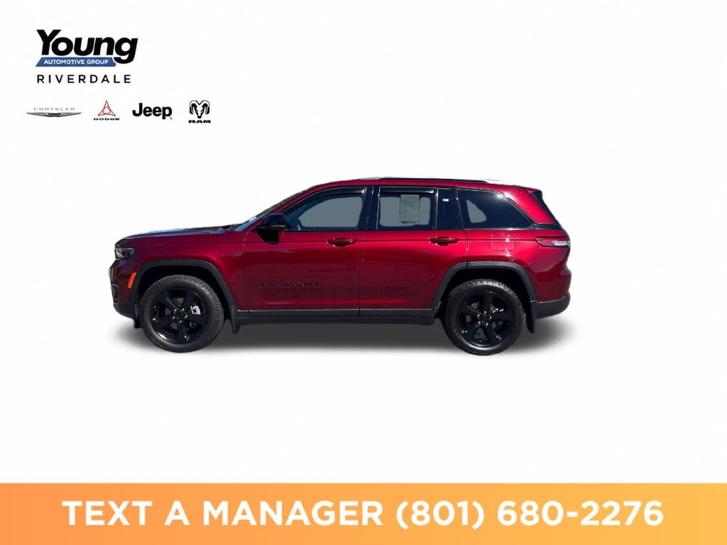 Used 2024 Jeep Grand Cherokee Laredo SUV
