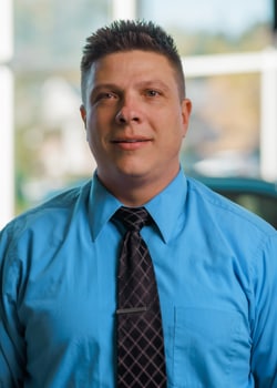 Staff member Dennis Goalen from ID_bec7fb