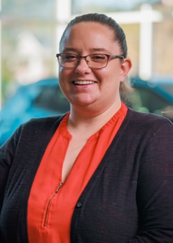 Staff member Kellie Crown from ID_757c11