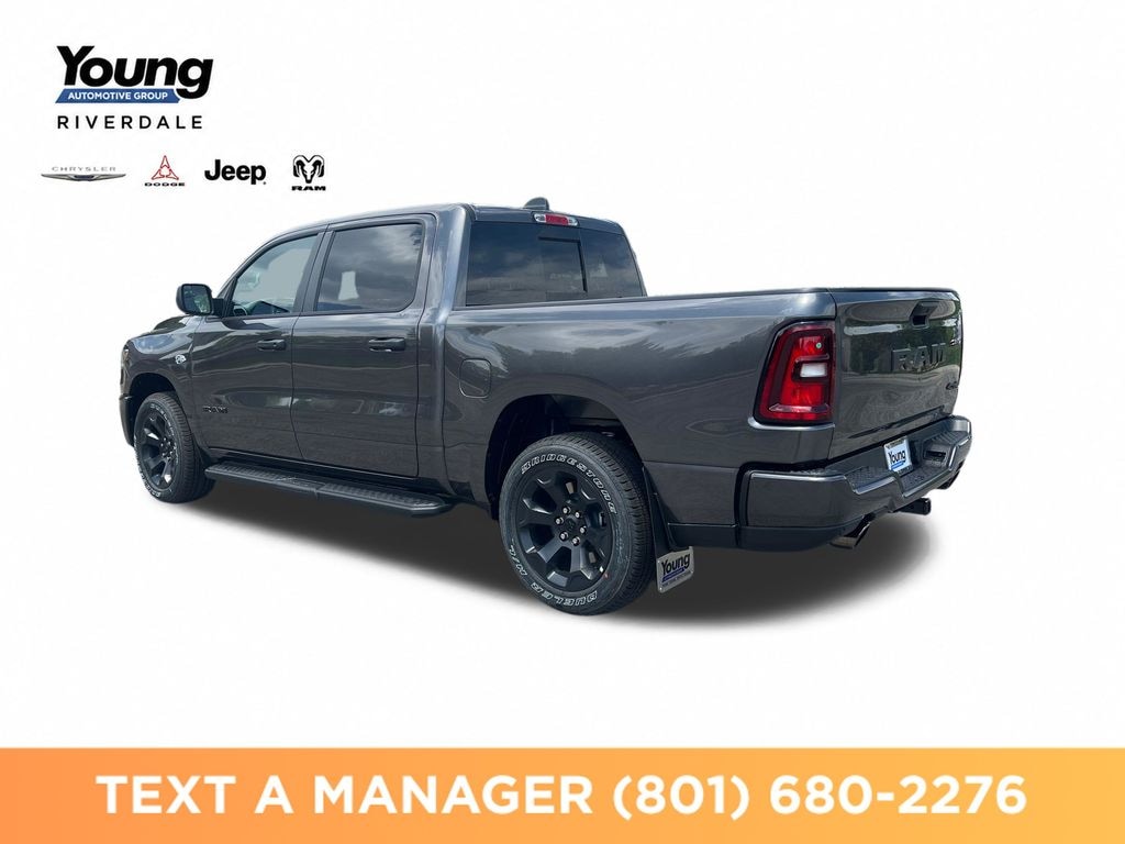 New 2026 Ram 1500 EXPRESS CREW CAB 4X4 5'7 BOX Pickup